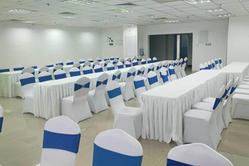 上海桌子的家具租賃服務公司